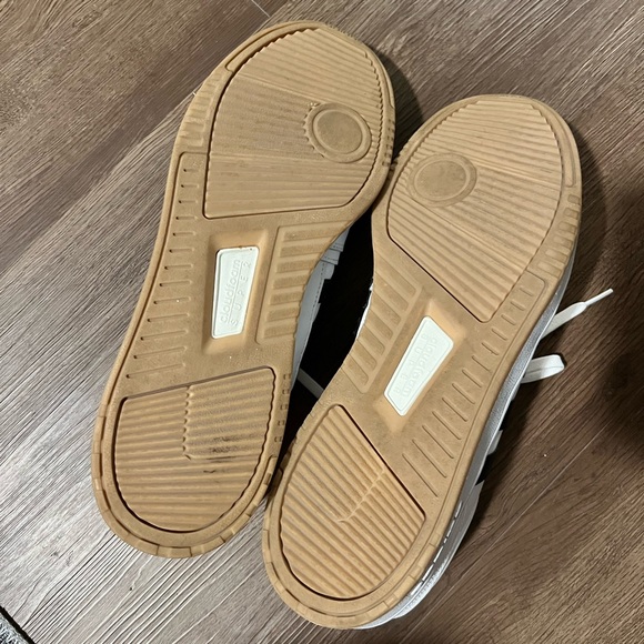 White and black adidas sneakers size 14. - Picture 3 of 5